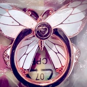 Butterfly phone ring holder